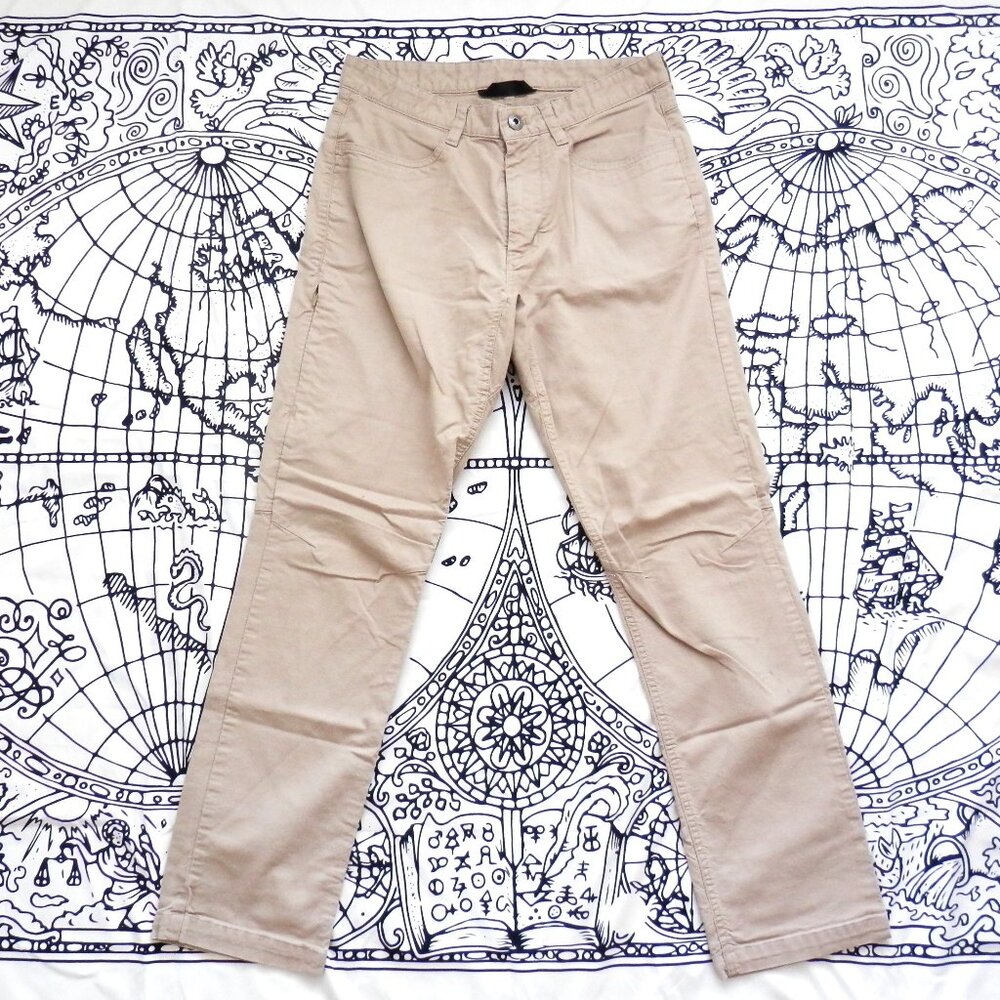The North Face || Men's Beige 5-Pocket Slim Pants